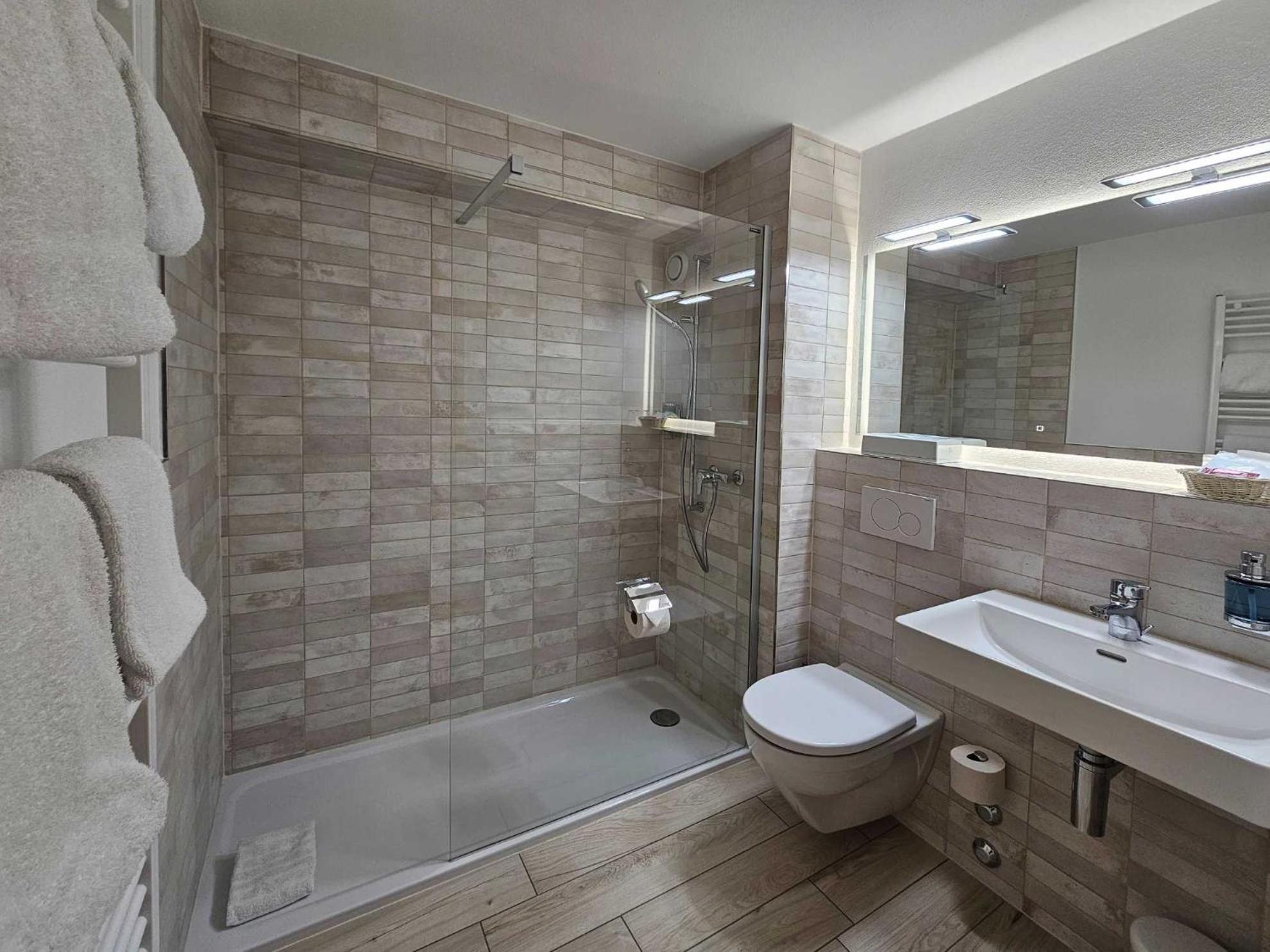 Badehotel Salina Maris - Wellness & Vintage メーレル エクステリア 写真